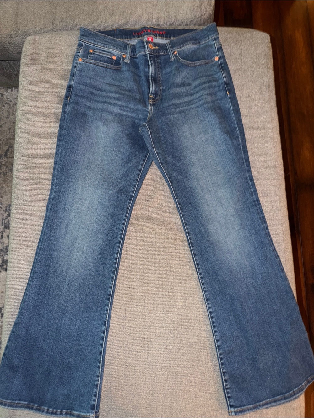 Lucky Brand Women's Medium Blue Flared Jeans